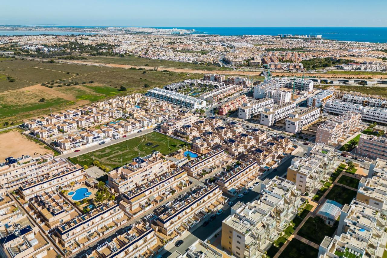 Bungalow La Zenia Cerca De La Playa Οριουέλα Εξωτερικό φωτογραφία