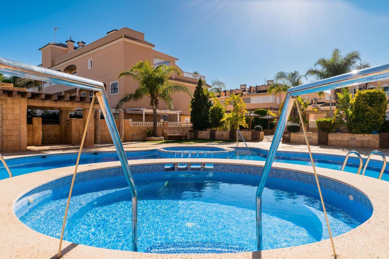 Bungalow La Zenia Cerca De La Playa Οριουέλα Εξωτερικό φωτογραφία